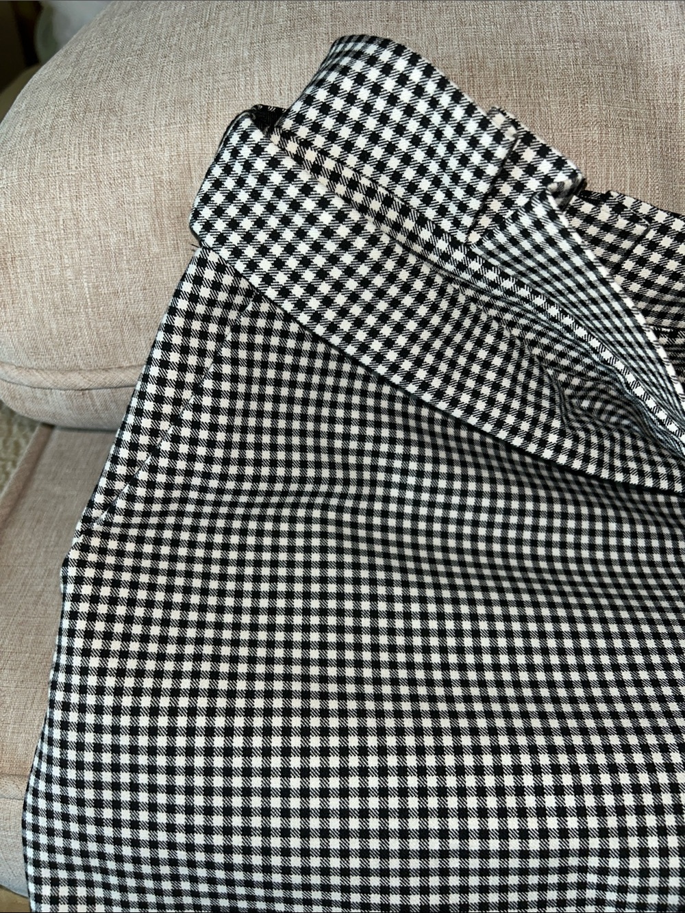 White House Black Market Black and White Gingham Skirt or Top - Picture 5 of 10